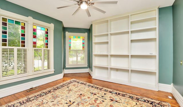 952 Neil Avenue, Columbus, OH 43201