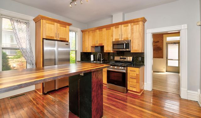 952 Neil Avenue, Columbus, OH 43201