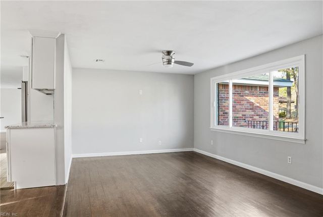 1032 Dulcie AVE, Virginia Beach, VA 23455