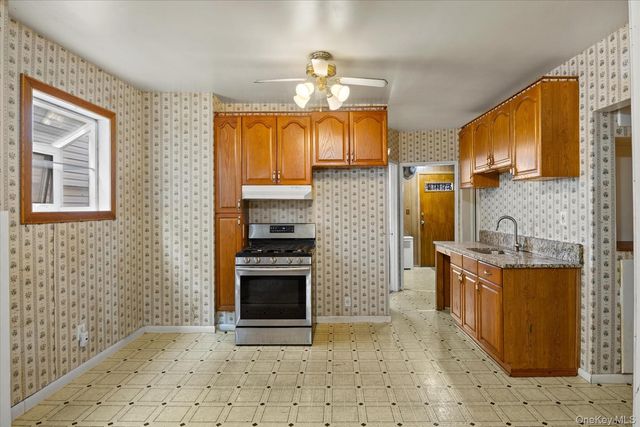 57-43 64th Street, Maspeth, NY 11378
