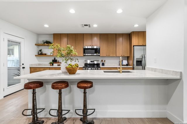 4714 Shady Breeze, San Antonio, TX 78217