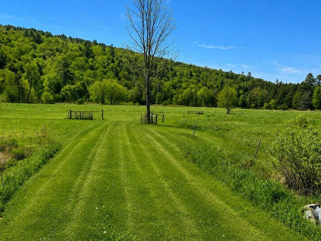 67 Worcester Village Road, Worcester, VT 05682