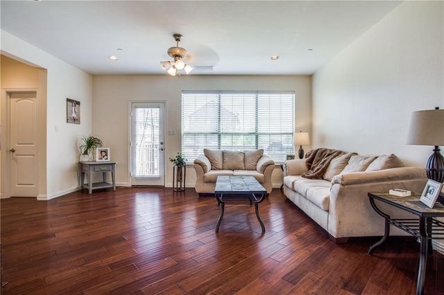 1531 Biltmore Lane, Irving, TX 75063