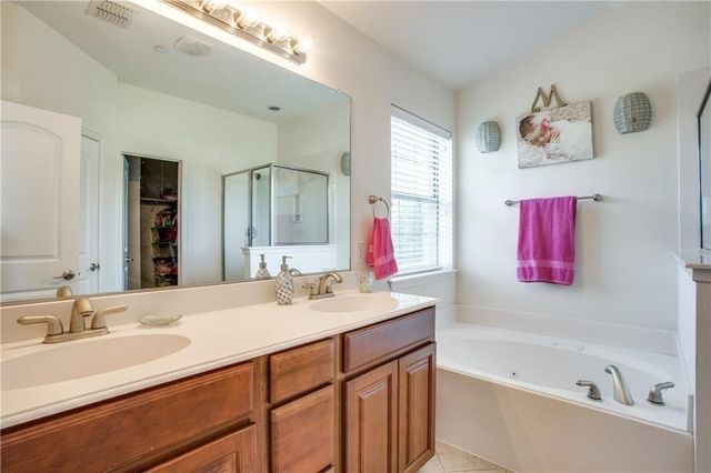 1531 Biltmore Lane, Irving, TX 75063