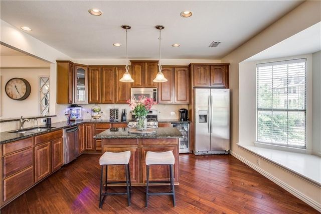 1531 Biltmore Lane, Irving, TX 75063