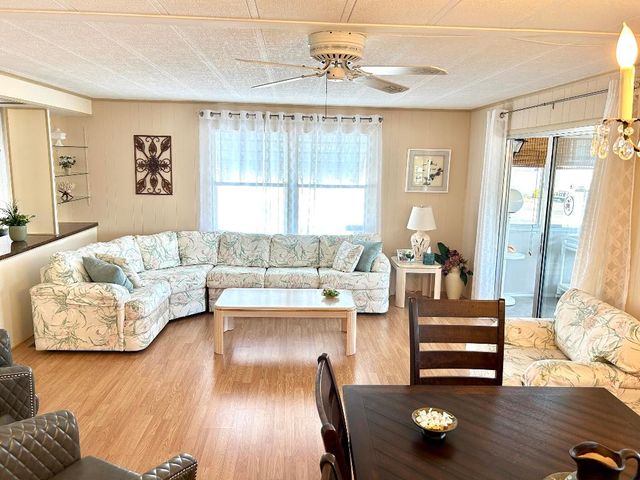 39012 Gayle Bay, Boynton Beach, FL 33436