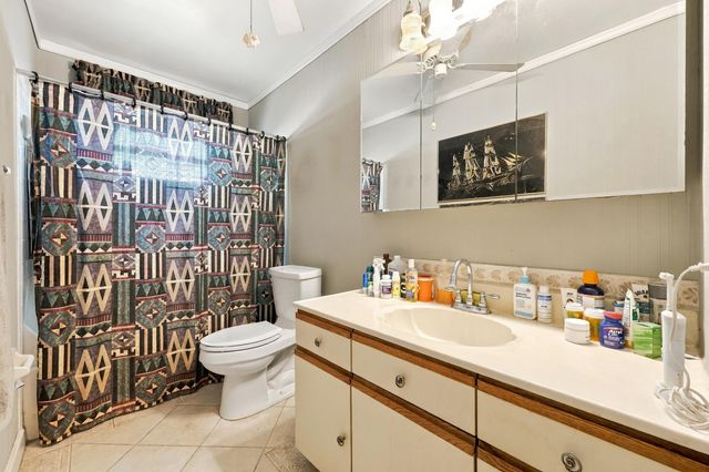 5215 W Canal Circle, Lake Worth, FL 33467