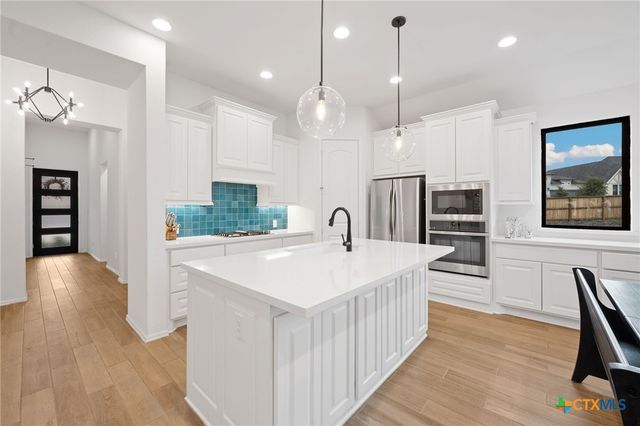 655 Vireos Street, New Braunfels, TX 78132