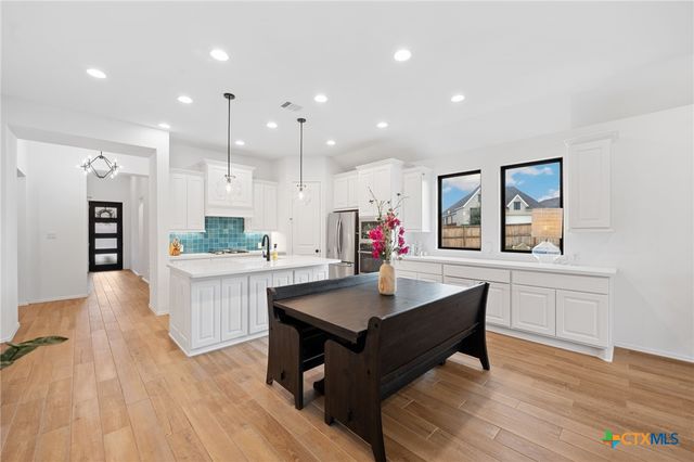 655 Vireos Street, New Braunfels, TX 78132
