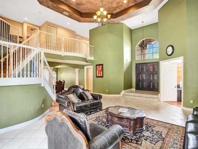 19462 Saturnia Lakes Drive, Boca Raton, FL 33498