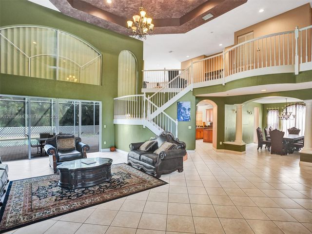 19462 Saturnia Lakes Drive, Boca Raton, FL 33498