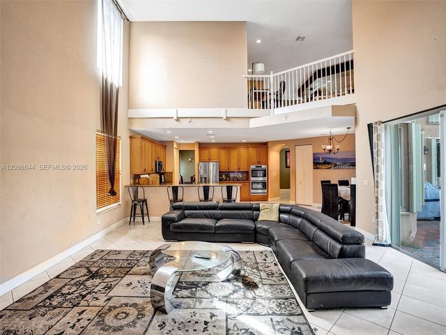 19462 Saturnia Lakes Drive, Boca Raton, FL 33498