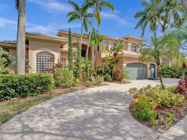 19462 Saturnia Lakes Drive, Boca Raton, FL 33498