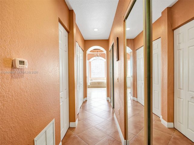 19462 Saturnia Lakes Drive, Boca Raton, FL 33498