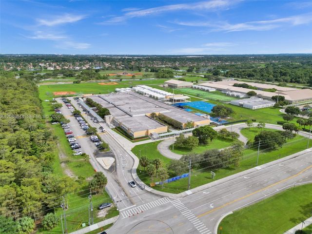 19462 Saturnia Lakes Drive, Boca Raton, FL 33498