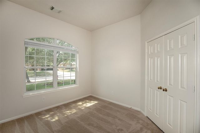 876 Schooner Cove Lane, League City, TX 77573