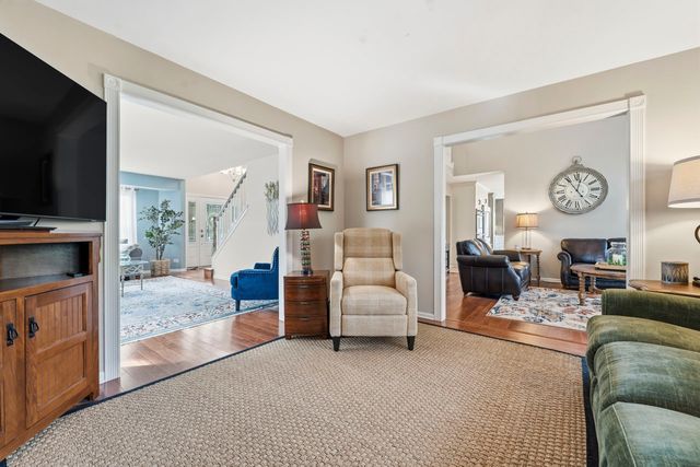 1455 Polo Drive, Bartlett, IL 60103