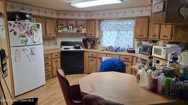 1805 Mango Street NE, Palm Bay, FL 32905