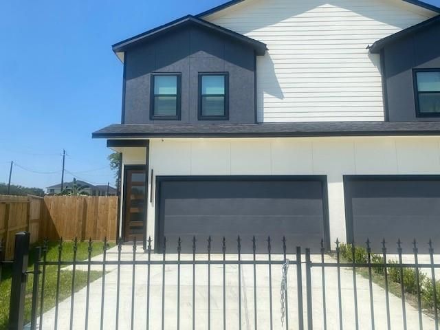 4539 Rosemont Street, Houston, TX 77051