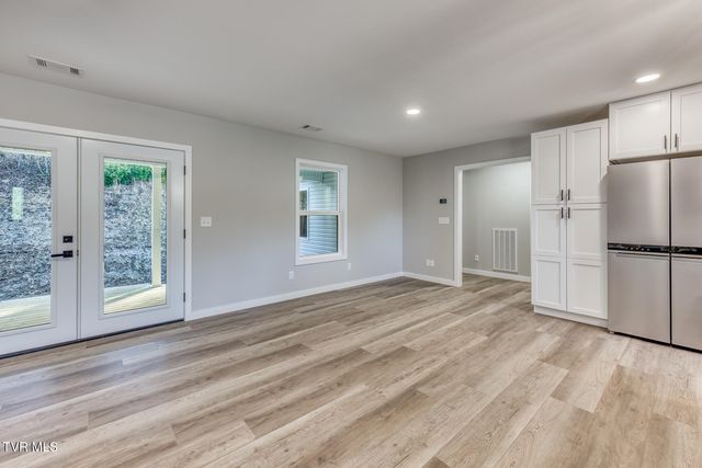 1105 Laurelwood Lane, Mountain City, TN 37683