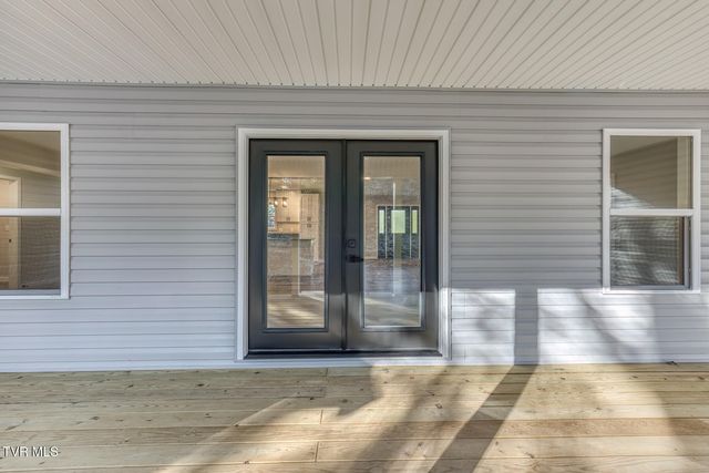 1105 Laurelwood Lane, Mountain City, TN 37683