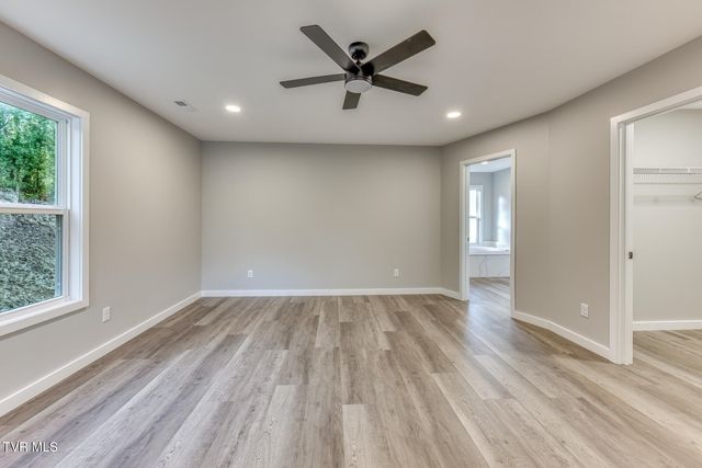 1105 Laurelwood Lane, Mountain City, TN 37683