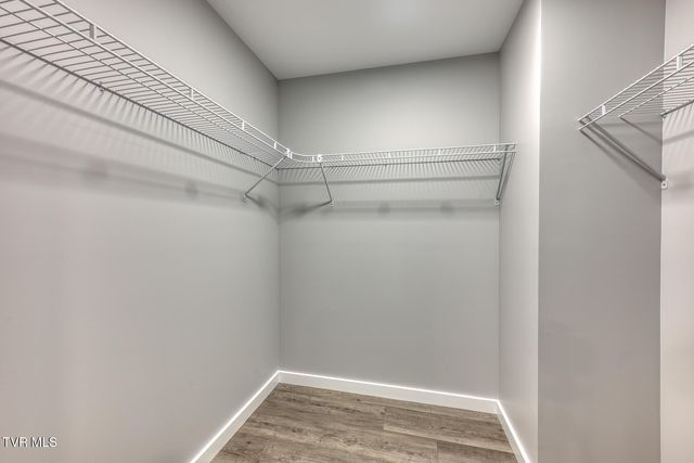 1105 Laurelwood Lane, Mountain City, TN 37683