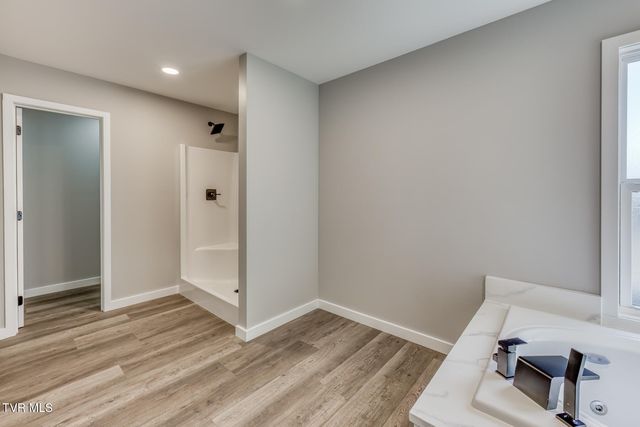 1105 Laurelwood Lane, Mountain City, TN 37683