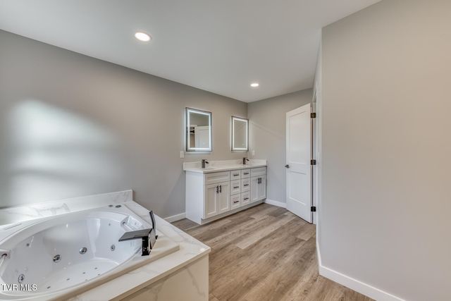 1105 Laurelwood Lane, Mountain City, TN 37683