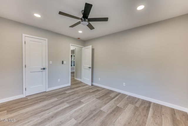 1105 Laurelwood Lane, Mountain City, TN 37683