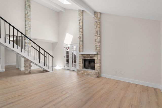 1804 Cinnamon PATH, Austin, TX 78704