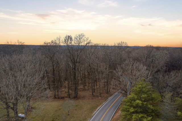 0 Farris Creek Bridge Rd, Belvidere, TN 37306