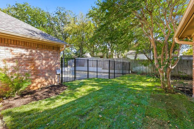 2272 Hollyhill Lane, Denton, TX 76205