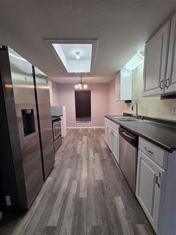 9611 Jaywood Drive, Houston, TX 77040