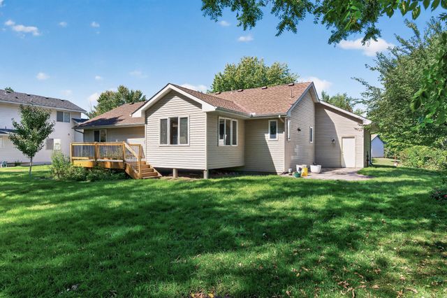 600 142nd Avenue NW, Andover, MN 55304