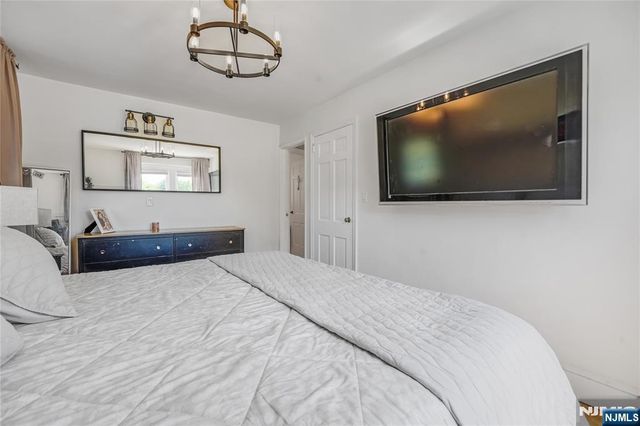 776 Maple Avenue, Glen Rock, NJ 07452