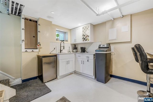 776 Maple Avenue, Glen Rock, NJ 07452