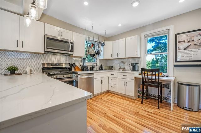 776 Maple Avenue, Glen Rock, NJ 07452