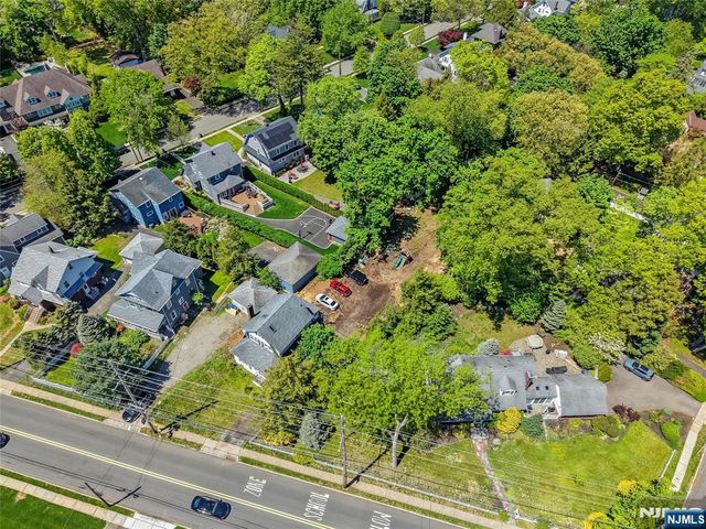 776 Maple Avenue, Glen Rock, NJ 07452