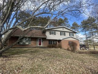 2695 Ash Meadows Boulevard, Zanesville, OH 43701