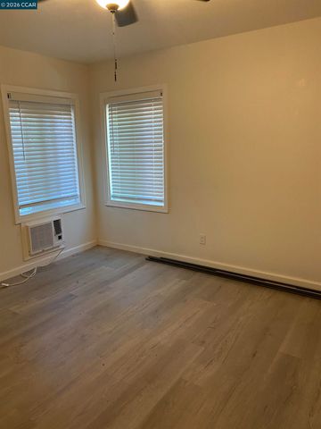 1549 Farm Bureau Rd, Concord, CA 94519