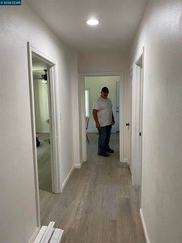 1549 Farm Bureau Rd, Concord, CA 94519