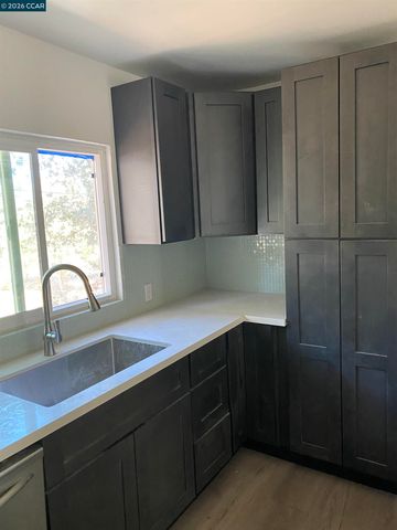 1549 Farm Bureau Rd, Concord, CA 94519