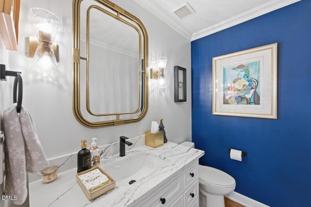 7212 Pinebark Court, Raleigh, NC 27615