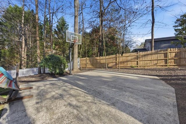 7212 Pinebark Court, Raleigh, NC 27615