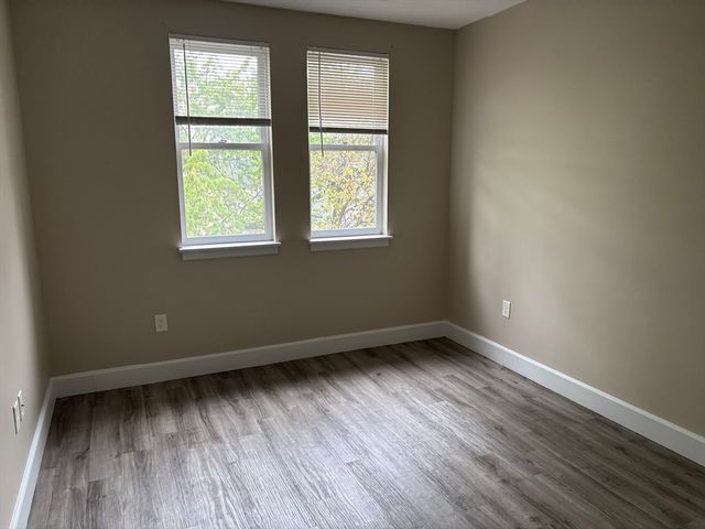 34 Sumner Ave 301, Springfield, MA 01108
