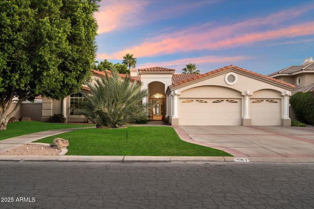 1507 E TREASURE COVE Drive, Gilbert, AZ 85234