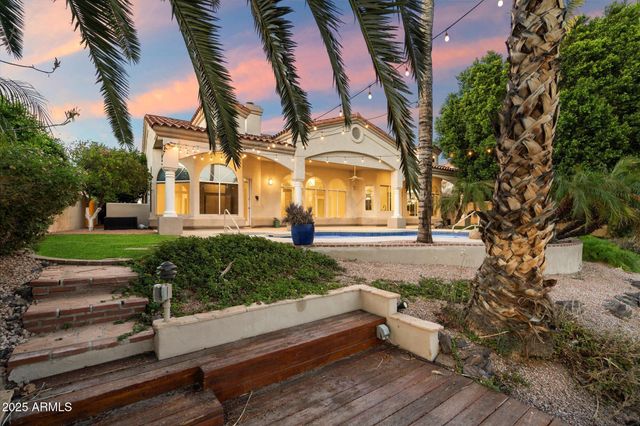 1507 E TREASURE COVE Drive, Gilbert, AZ 85234