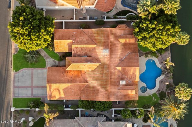 1507 E TREASURE COVE Drive, Gilbert, AZ 85234