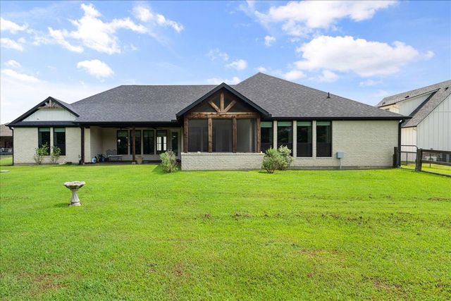 480 County Road 1927, Yantis, TX 75497